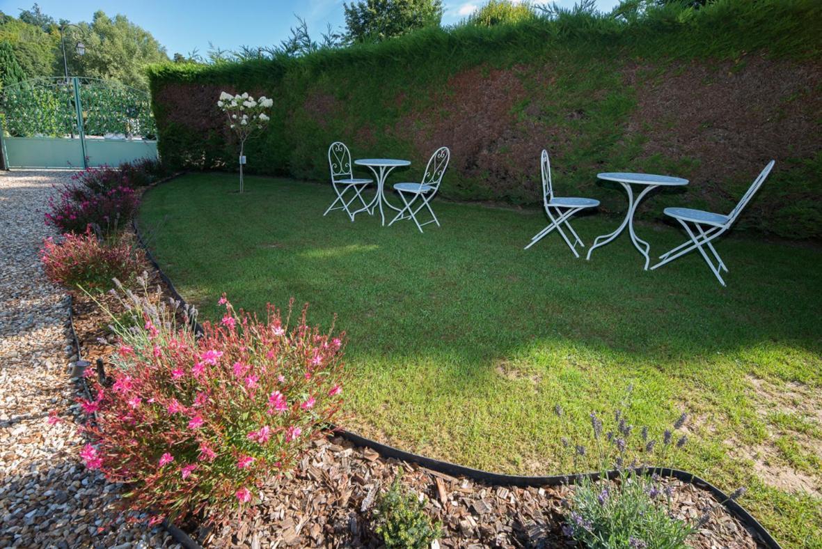 L'Echo Des Bois Bed & Breakfast Lyons-la-Forêt Екстериор снимка